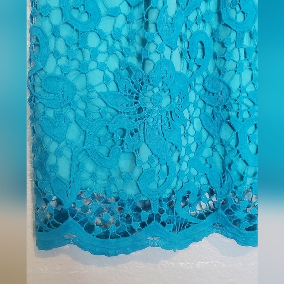 💚5/$25 NWT Turquoise Crochet Lace Overlay Midi Pencil Skirt Size Small | Medium - Picture 2 of 7